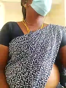 Snapshot of Preethytamilsexy chatting on June 2, 11:32 am Preethytamilsexy online show from June 2, 11:32 am