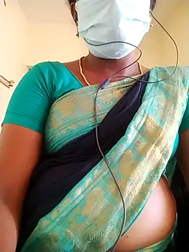 Snapshot of Preethytamilsexy chatting on June 4, 3:22 am Preethytamilsexy online show from June 4, 3:22 am