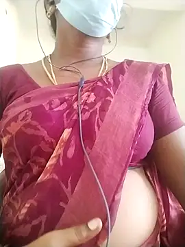 Snapshot of Preethytamilsexy chatting on June 1, 12:05 pm Preethytamilsexy online show from June 1, 12:05 pm