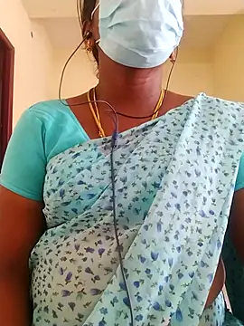 Snapshot of Preethytamilsexy chatting on May 31, 5:24 am Preethytamilsexy online show from May 31, 5:24 am