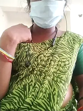 Snapshot of Preethytamilsexy chatting on June 27, 12:55 pm Preethytamilsexy online show from June 27, 12:55 pm