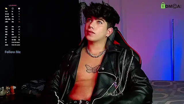 LyleBennett  online show from November 10, 11:48 am