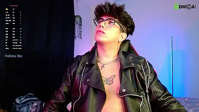 LyleBennett  online show from November 7, 11:26 am