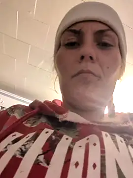 Snapshot of sexycockfiend777 chatting on November 5, 2:47 am sexycockfiend777 online show from November 5, 2:47 am