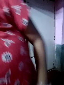 BERRY 00 online show from April 10, 10:00 am