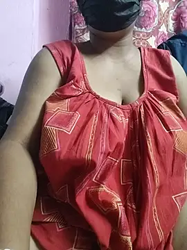 Snapshot of BERRY_00 chatting on May 29, 6:25 pm BERRY 00 online show from May 29, 6:25 pm
