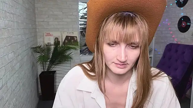 Nika Kitten online show from February 19, 5:49 pm