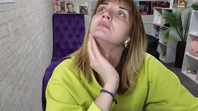 Nika Kitten online show from April 8, 10:06 am