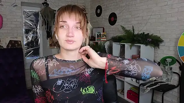 Nika Kitten online show from March 12, 10:30 am