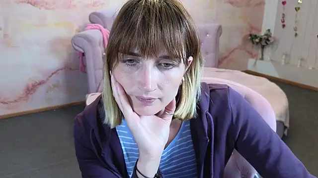 Snapshot of Nika_Kitten chatting on May 27, 6:54 am Nika Kitten online show from May 27, 6:54 am