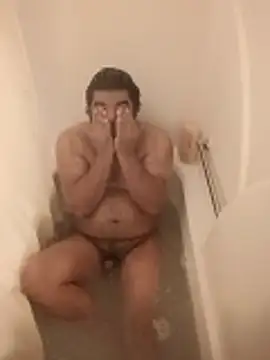 Snapshot of Brickstash chatting on March 10, 12:47 am Brickstash online show from March 10, 12:47 am