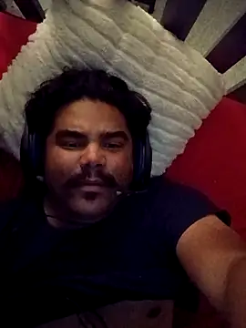 Snapshot of Brickstash chatting on November 8, 6:39 am Brickstash online show from November 8, 6:39 am