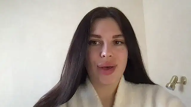 MoonriseGoddess online show from March 23, 9:31 am