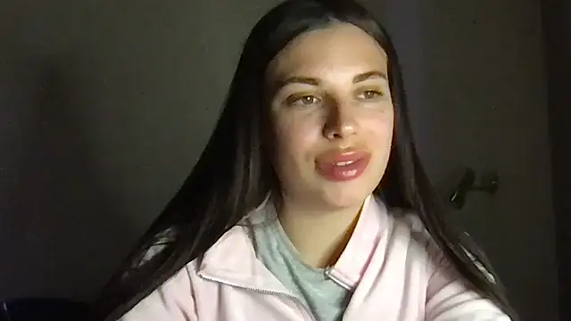 MoonriseGoddess online show from April 25, 5:43 pm