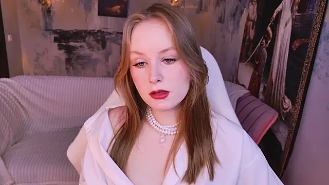 VivienLeeigh online show from April 12, 5:11 am