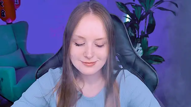 Snapshot of VivienLeeigh chatting on September 18, 11:13 am VivienLeeigh online show from September 18, 11:13 am