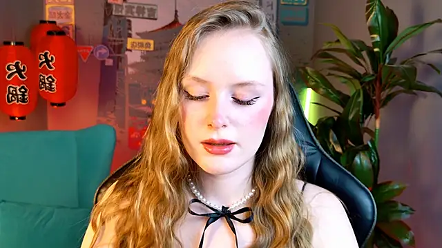 Snapshot of VivienLeeigh chatting on November 22, 9:08 am VivienLeeigh online show from November 22, 9:08 am