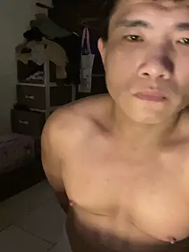 TaiwanSlutBitch online show from October 7, 9:16 pm