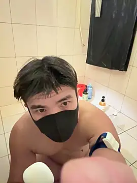 TaiwanSlutBitch online show from September 18, 8:01 pm