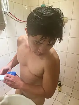 TaiwanSlutBitch online show from October 4, 12:56 am