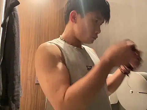 TaiwanSlutBitch online show from December 5, 3:33 pm