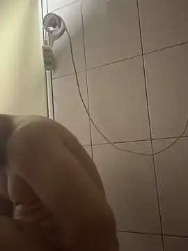 TaiwanSlutBitch online show from October 25, 9:59 pm