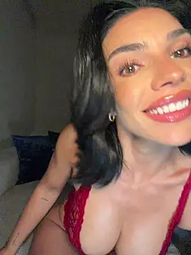 Snapshot of krissiswrld- chatting on February 24, 6:09 pm krissiswrld- online show from February 24, 6:09 pm