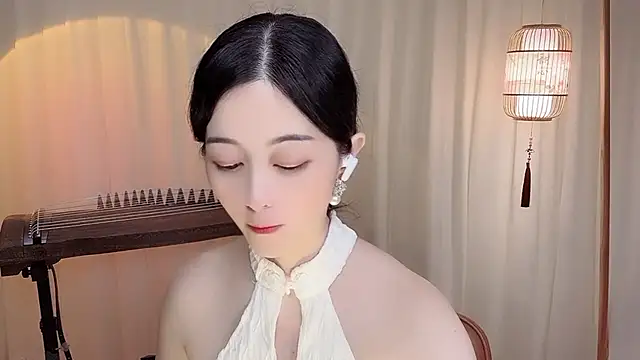 Snapshot of Tian-xin-999 chatting on July 11, 1:11 pm Tian-xin-999 online show from July 11, 1:11 pm