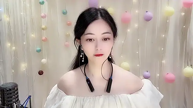 Tian-xin-999 online show from November 8, 3:04 pm