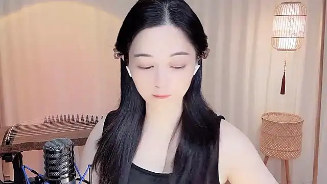 Tian-xin-999 online show from May 30, 4:23 pm