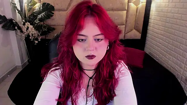crimson tati  online show from April 11, 5:04 am