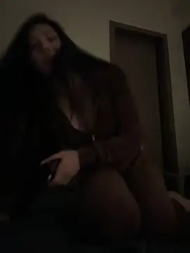 Snapshot of MissRegina chatting on January 7, 6:24 pm MissRegina online show from January 7, 6:24 pm