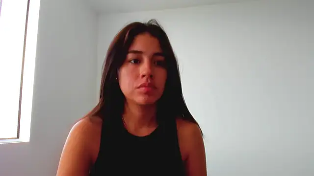Snapshot of AriaMontgomery chatting on July 8, 5:46 pm AriaMontgomery online show from July 8, 5:46 pm