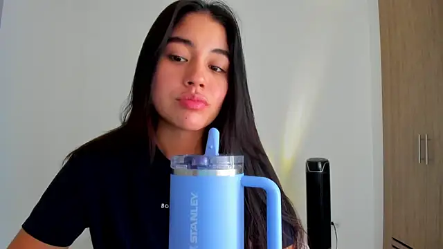 AriaMontgomery online show from February 6, 2:51 am