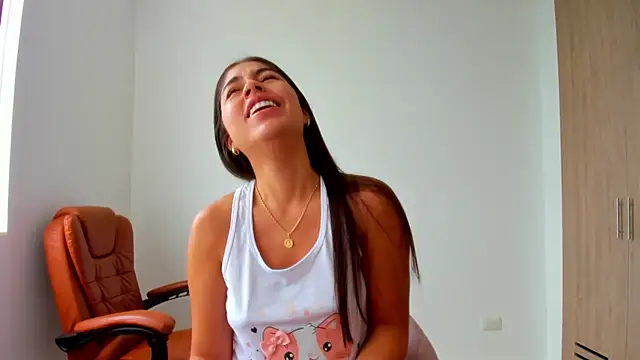 AriaMontgomery online show from February 14, 5:46 pm