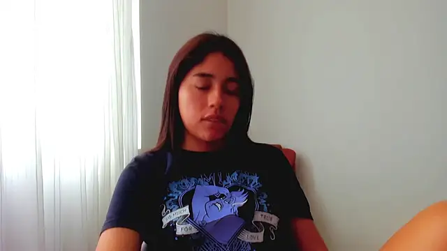 Snapshot of AriaMontgomery chatting on July 17, 4:48 pm AriaMontgomery online show from July 17, 4:48 pm