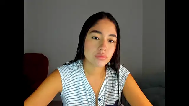 Snapshot of AriaMontgomery chatting on March 12, 9:55 am AriaMontgomery online show from March 12, 9:55 am