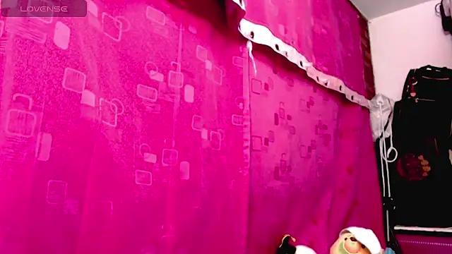 holy juli online show from January 15, 4:16 am