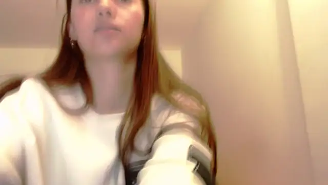 holy juli online show from April 1, 3:41 am