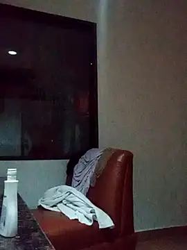 DaniMejia3015 online show from September 23, 8:10 am