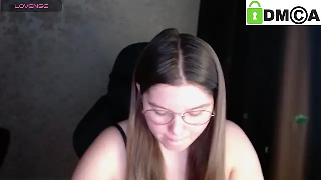 Snapshot of holy_michela chatting on October 3, 3:30 am holy michela online show from October 3, 3:30 am