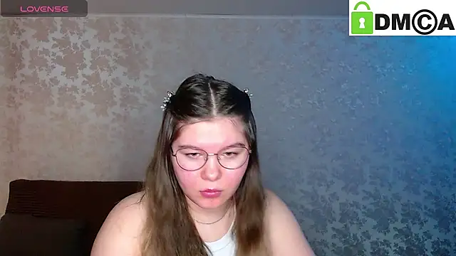Snapshot of holy_michela chatting on January 30, 3:33 am holy michela online show from January 30, 3:33 am