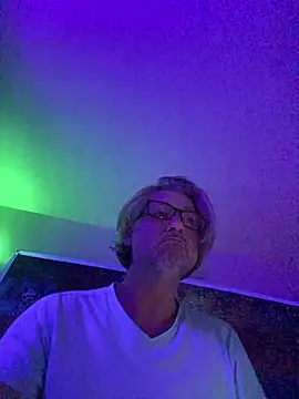 Snapshot of onlym4m chatting on October 25, 4:07 pm onlym4m online show from October 25, 4:07 pm