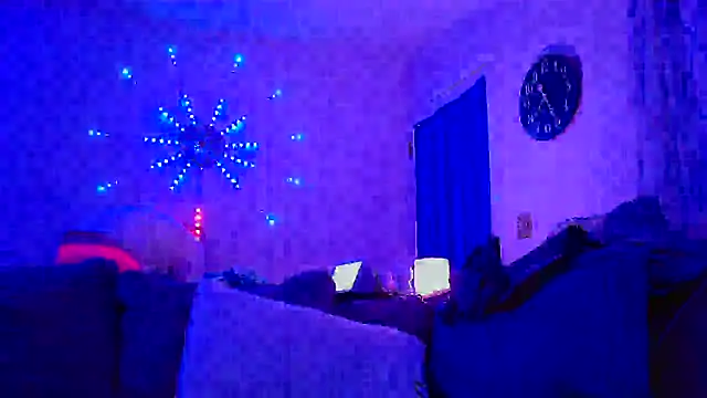 Snapshot of onlym4m chatting on March 17, 12:32 am onlym4m online show from March 17, 12:32 am