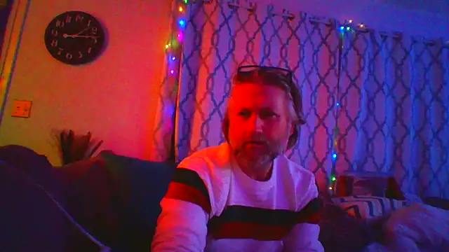 Snapshot of onlym4m chatting on February 13, 6:20 am onlym4m online show from February 13, 6:20 am