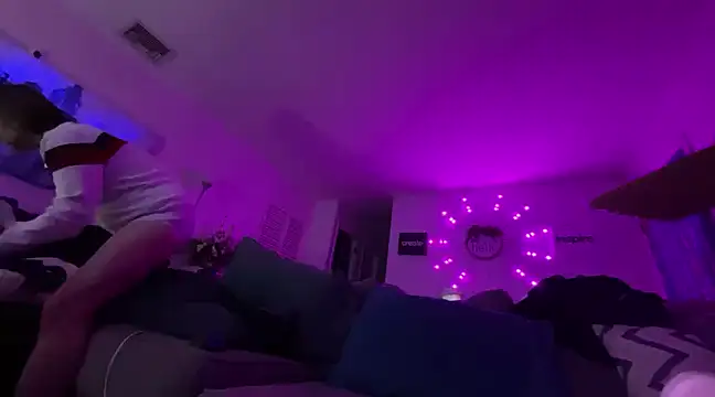 Snapshot of onlym4m chatting on February 14, 10:58 pm onlym4m online show from February 14, 10:58 pm