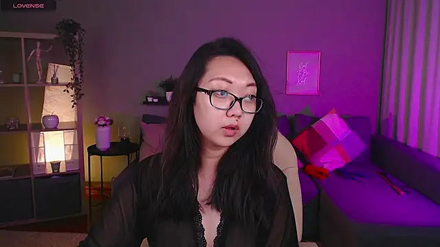Snapshot of Marine_Vact chatting on September 27, 2:01 pm Marine Vact online show from September 27, 2:01 pm