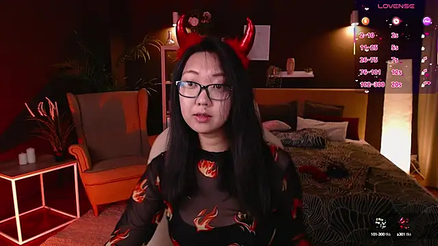 Snapshot of Marine_Vact chatting on September 10, 5:23 pm Marine Vact online show from September 10, 5:23 pm