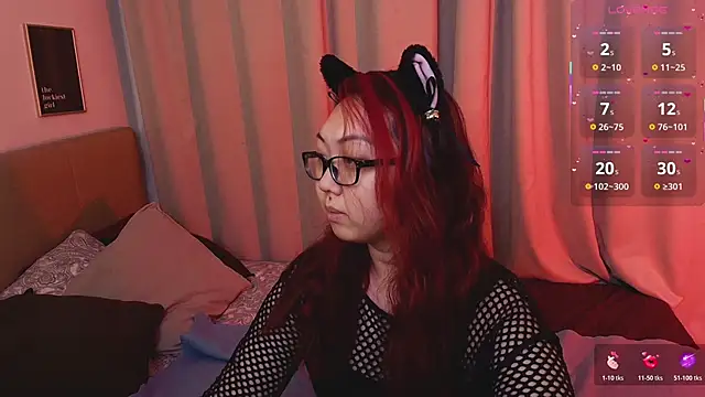 Marine Vact online show from February 12, 2:06 pm