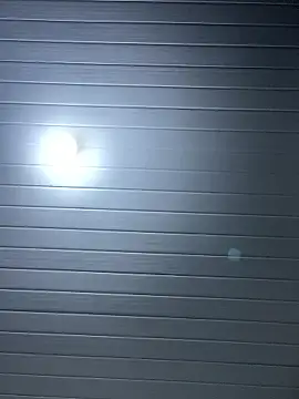 Snapshot of luara1988 chatting on January 17, 1:31 am luara1988 online show from January 17, 1:31 am